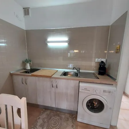 Primavera Pool Apartment Arona (Tenerife)